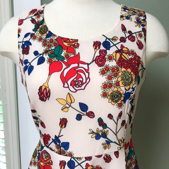 Vintage Floral Fit & Flare Dress - RePosh - Picture 2 of 6